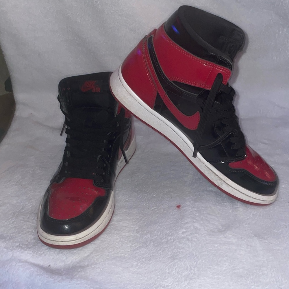 Jordan retro ones